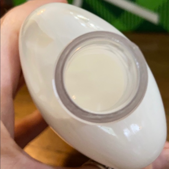 RARE Bath & Body works INTO THE WILD body lotion - Picture 4 of 4